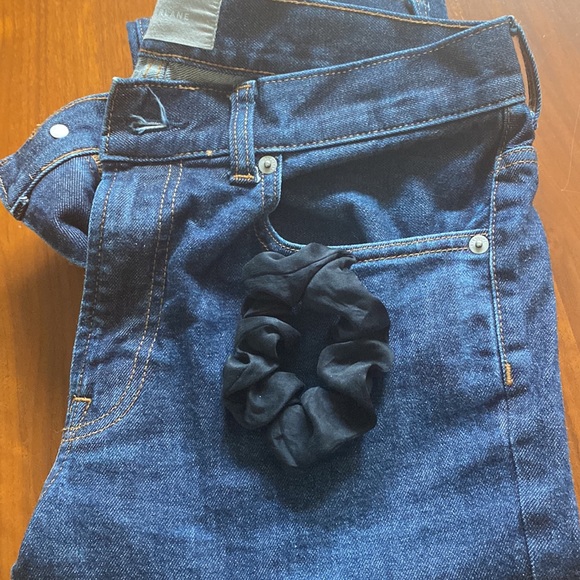 Everlane Skinny Jean - Picture 5 of 9